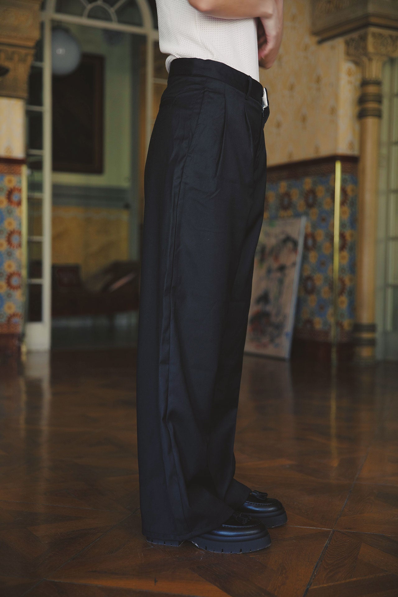 Vrddhi Dylan Trousers, Black
